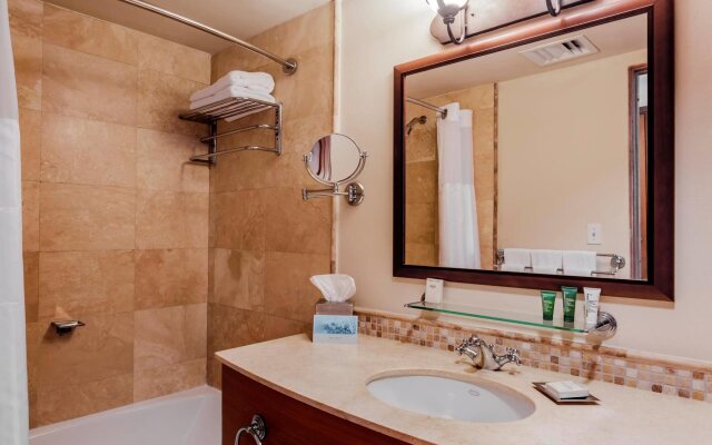 Condado Lagoon Villas at Paseo Caribe