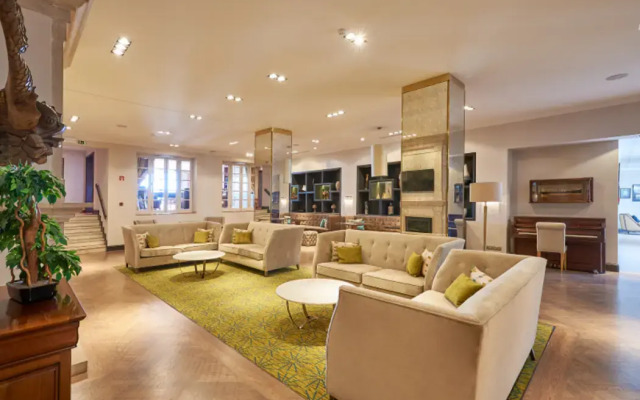 Dona Filipa Hotel