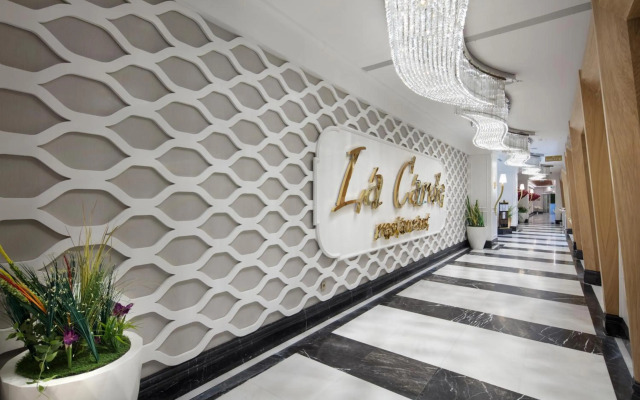 Granada Luxury Beach 
