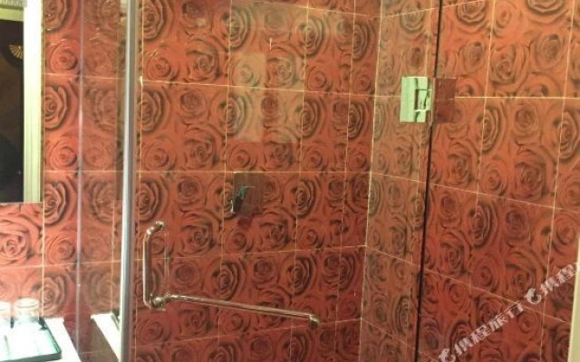 Jiatai Chain Business Hotel (Anshan Hunan)