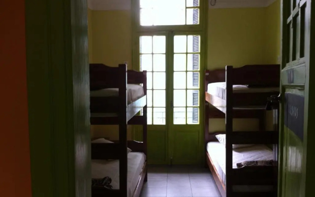 Zeus Hostel
