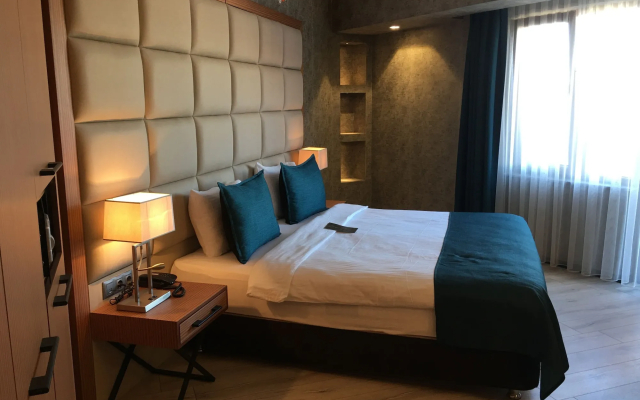 Grand Vaves Otel