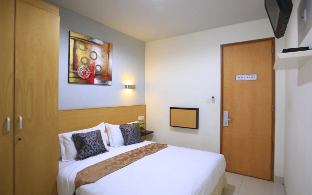 RedDoorz @ Cipete