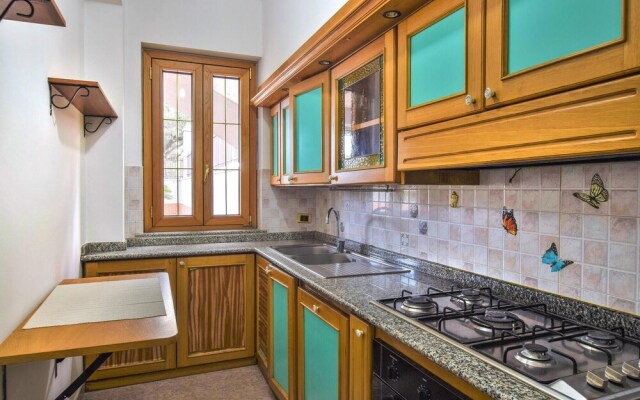 Nice Apartment in Davoli Marina With 2 Bedrooms and Wifi