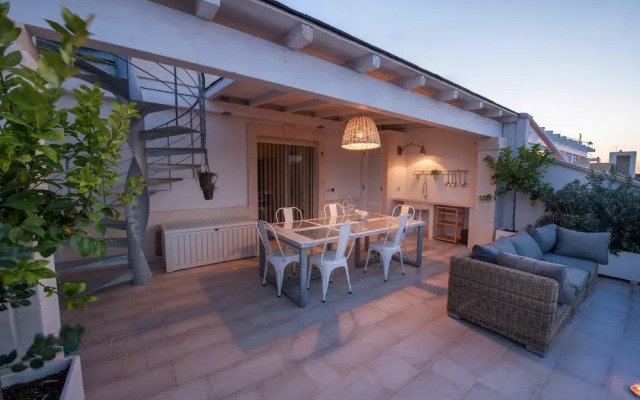 Roof Top Gallery House, Savelletri