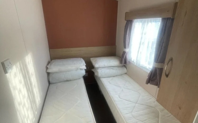 Tp61, Lyons Robin Hood, pet Friendly With Wifi