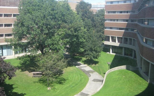 University of Toronto - Wilson Hall Residence