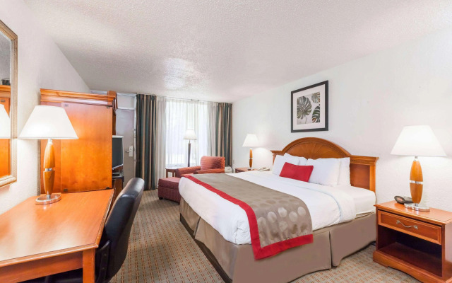 Ramada Conference Center New Iberia