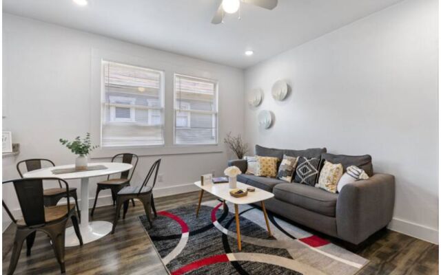 Find Your Comfort at Downtown Cozy 2br/2ba