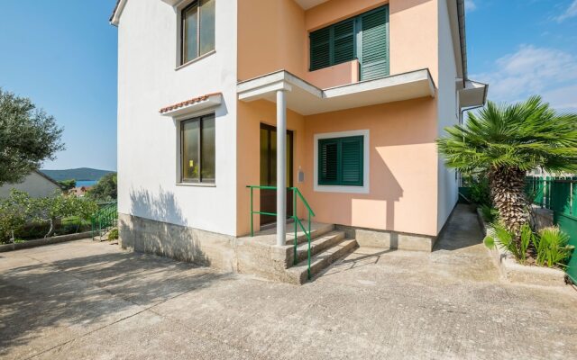 Apartments Mare