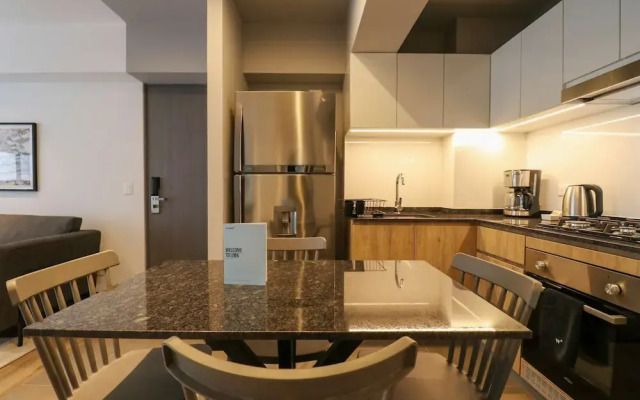 w Fabulous 2BR w Impressive Deco in San Isidro