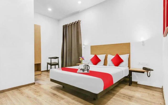 OYO Flagship 70269 Hotel Rudra Grand
