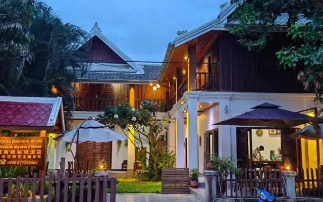 Wisdom Mystery Hotel