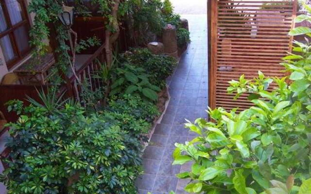 Sato Hotel Side