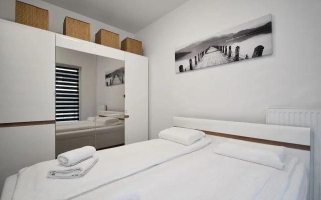 RentPlanet - Apartament Bałtycka II