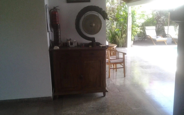 Amed Beach Villa