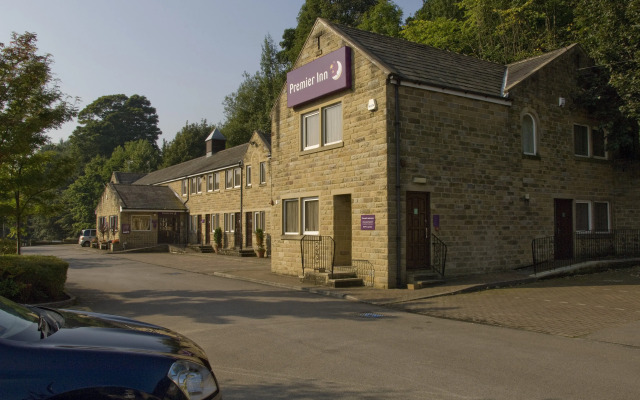 Premier Inn Halifax South