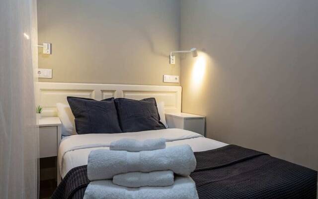 Cosy 2 Bed Apt in Chamberí 2 Min to Tube
