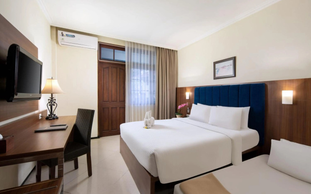 Royal Hotel and Villa Batu