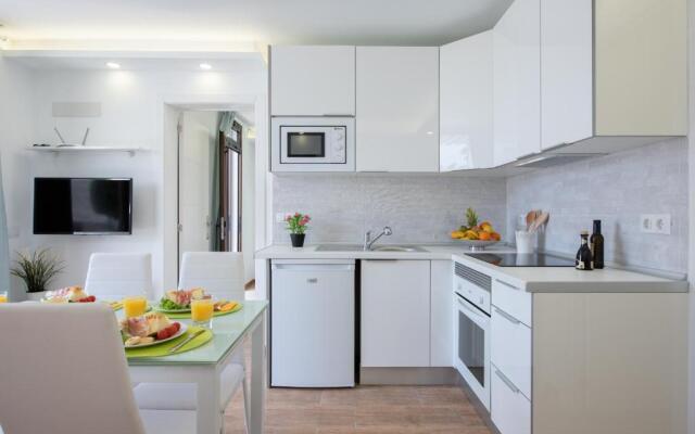 263 PRECIOUS BUNGALOW WITH TERRACE, FREE WiFi