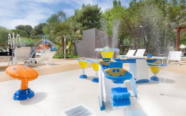 Tamarit Beach Resort
