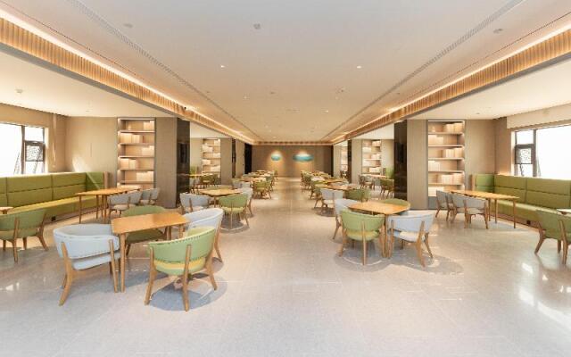 Ji Hotel Nanjing Pukou Hongyang Plaza