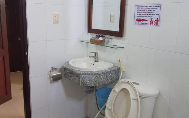 Hostel Dang Loi