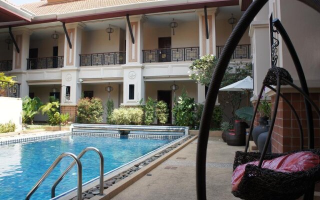 Glur Chiangmai
