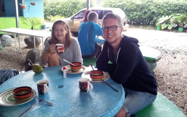 Chill Out Arenal Hostel