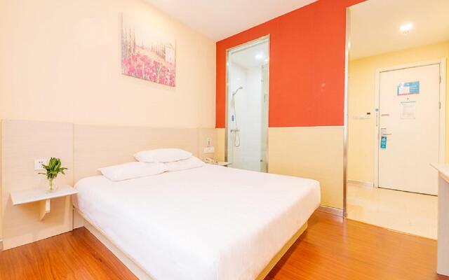Elan Inn Suqian Suning Plaza Hotel