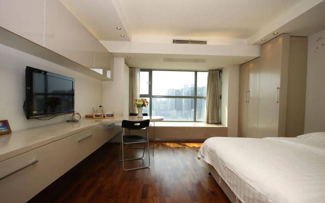 Rich & Young Seasons Park Service Apartment