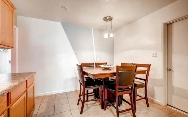PX007 5 Bedroom Apartment By Senstay
