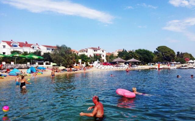 Apartments Eugen Pedisić