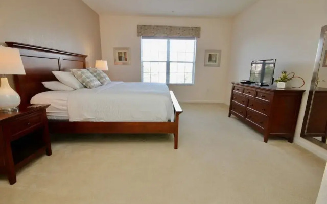 7-305 3 Bedroom Condo by RedAwning