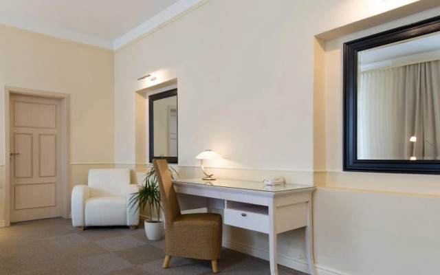 Unitas Hotel