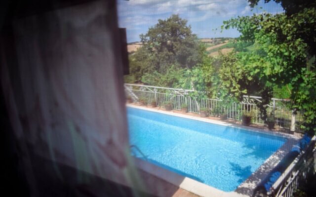 Country House Casale Civetta Guest House