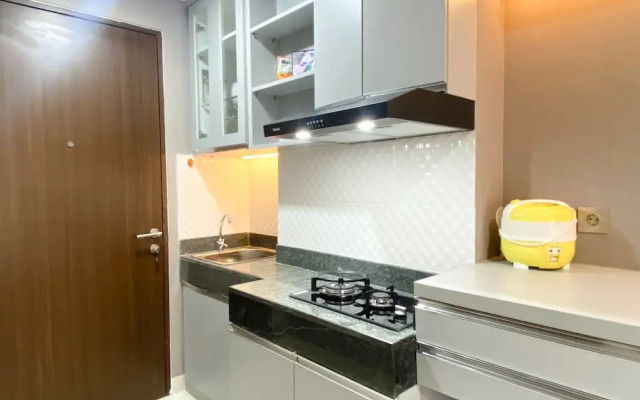 Modern Look Studio At Transpark Cibubur Apartment