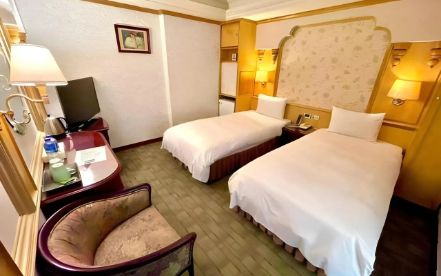 Meadow Hotel