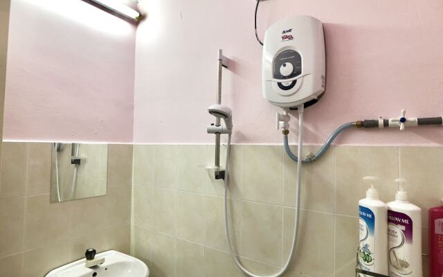 Sakura 2 Homestay Kampar