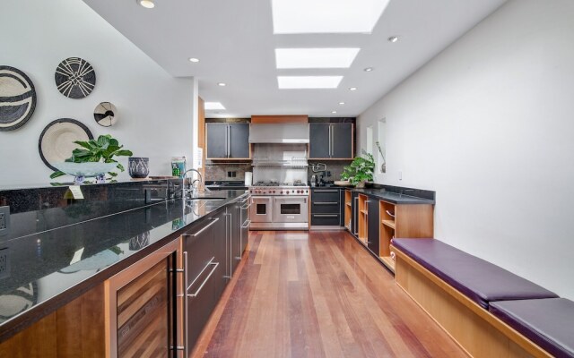 1633 La Jolla - 4 Br Home