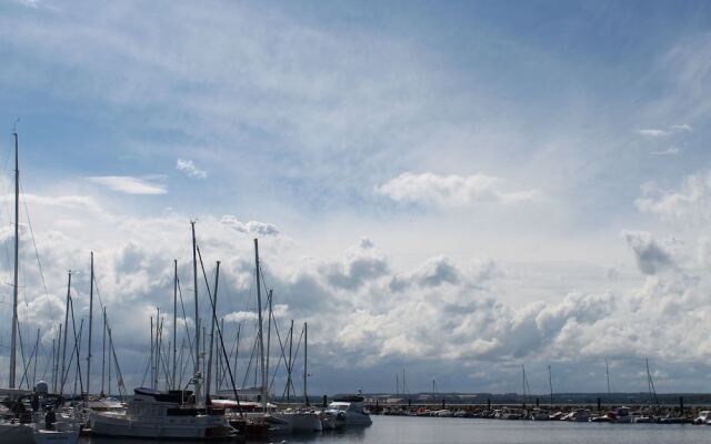 Bright Apartment in Blowatz Near the Sea Beach