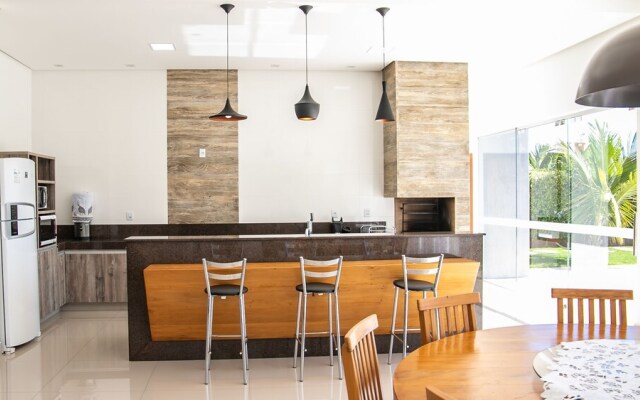 Ilha de Capitóli - Rancho no Kanto da Ilha em Capitólio