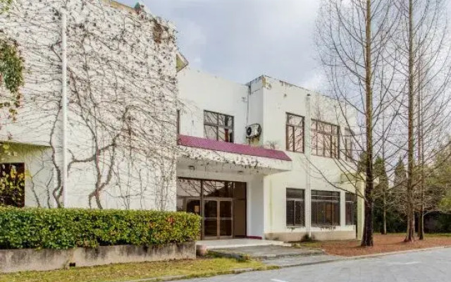 Taibai Villa