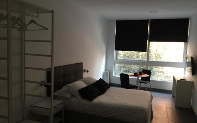 Room and Kitchen Bilbao