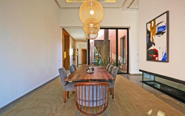 Villa de Luxe 5 suites à la palmeraie