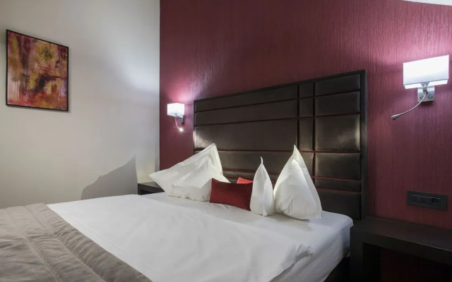 Old Town Hotel