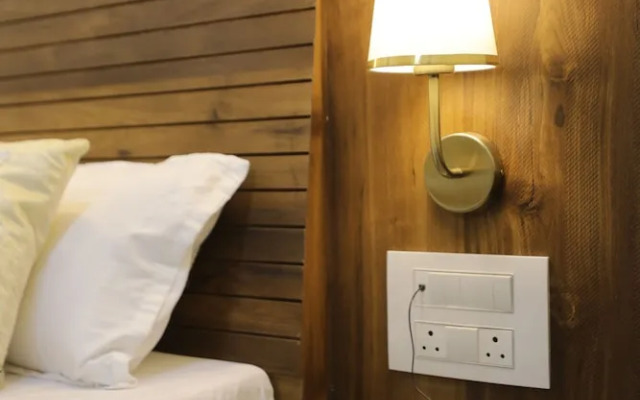 VL Patil Stays & Banquets