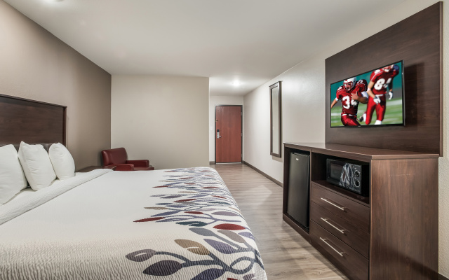 Red Roof Inn & Suites Lake Charles