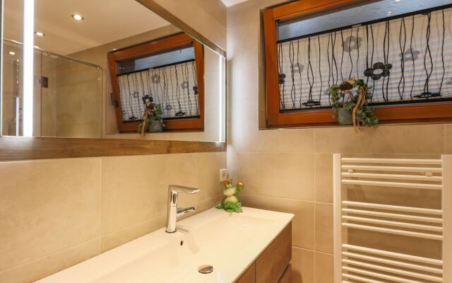 Stylish Apartment in Itter with Private Terrace