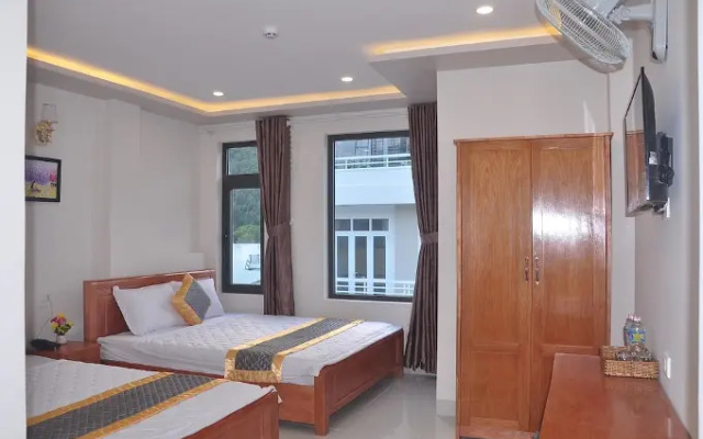 Nhan Anh Quy Nhon Hotel